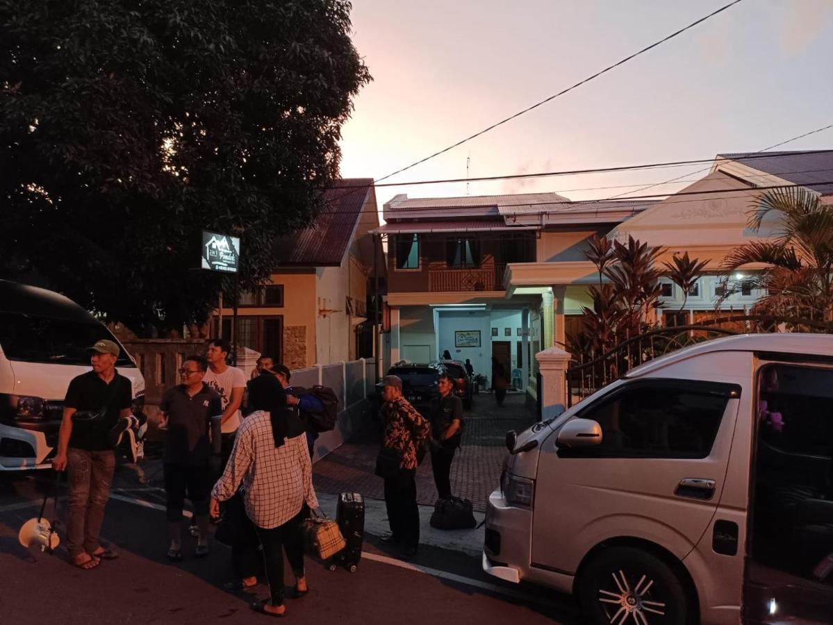Pondok Simpang Tiga Sabang  Bagian luar foto