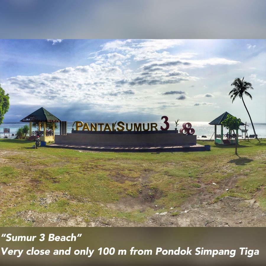 Pondok Simpang Tiga Sabang  Bagian luar foto
