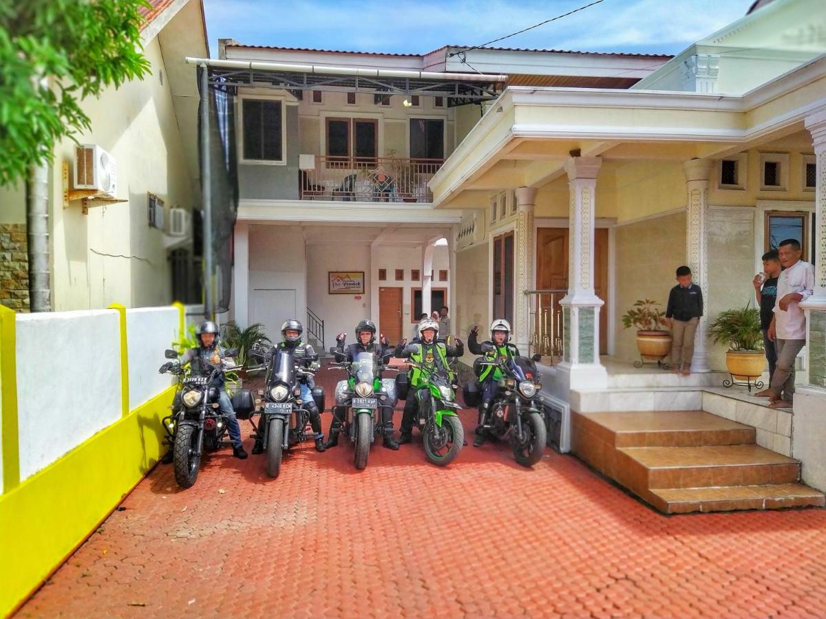 Pondok Simpang Tiga Sabang  Bagian luar foto